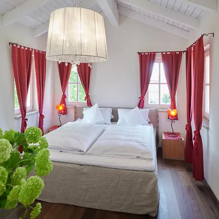 Der Grischaefer Hotel 3*