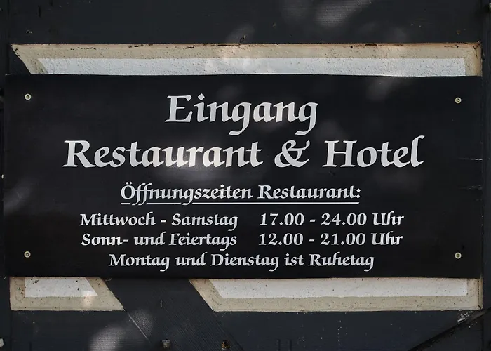 Der Grischäfer Hotel Bad Emstal